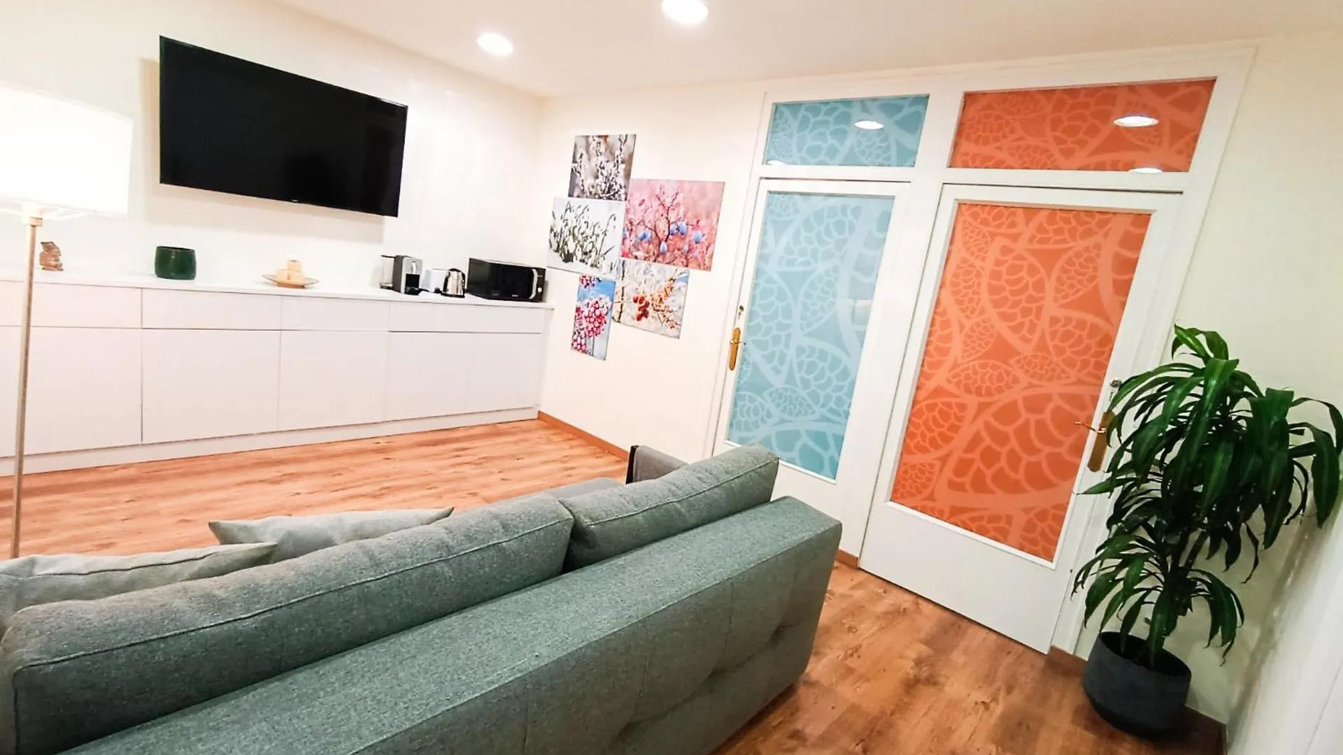 Hostel Oasis Rooms Barcelona - Dreta De L'Eixample