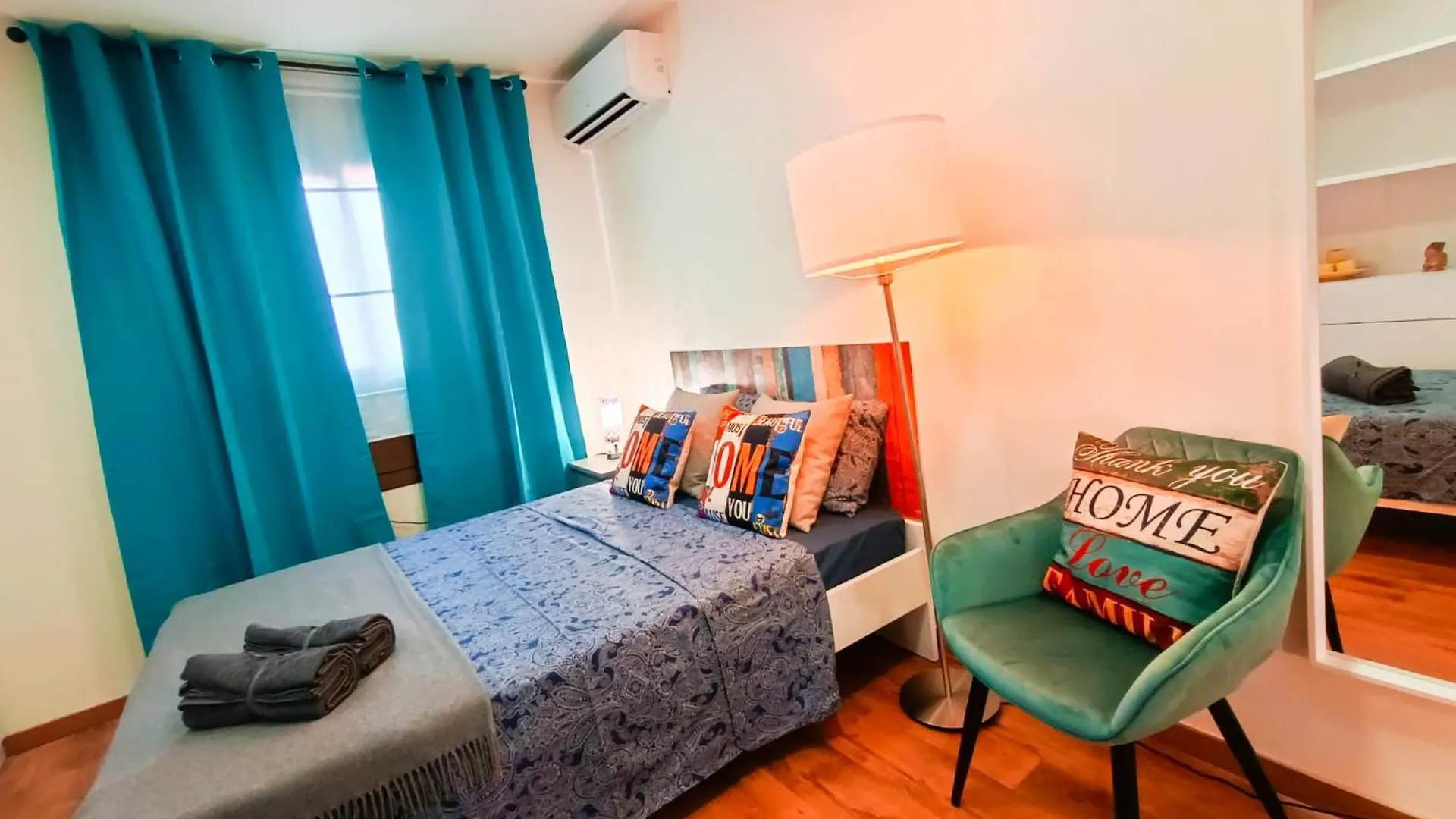 Oasis Rooms Barcelona - Dreta De L'Eixample Spain